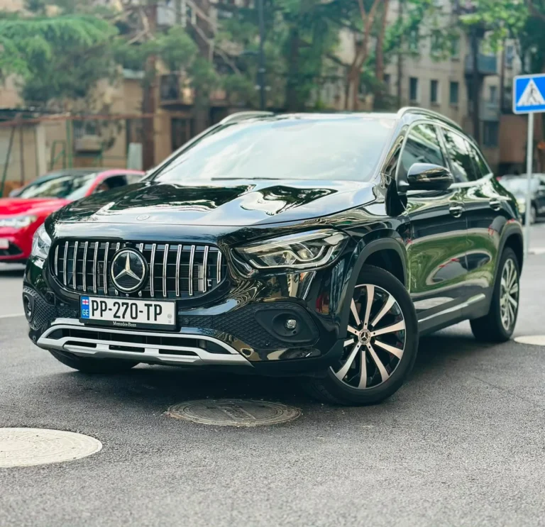 مرسيدس GLA للإيجار في تبليسي
